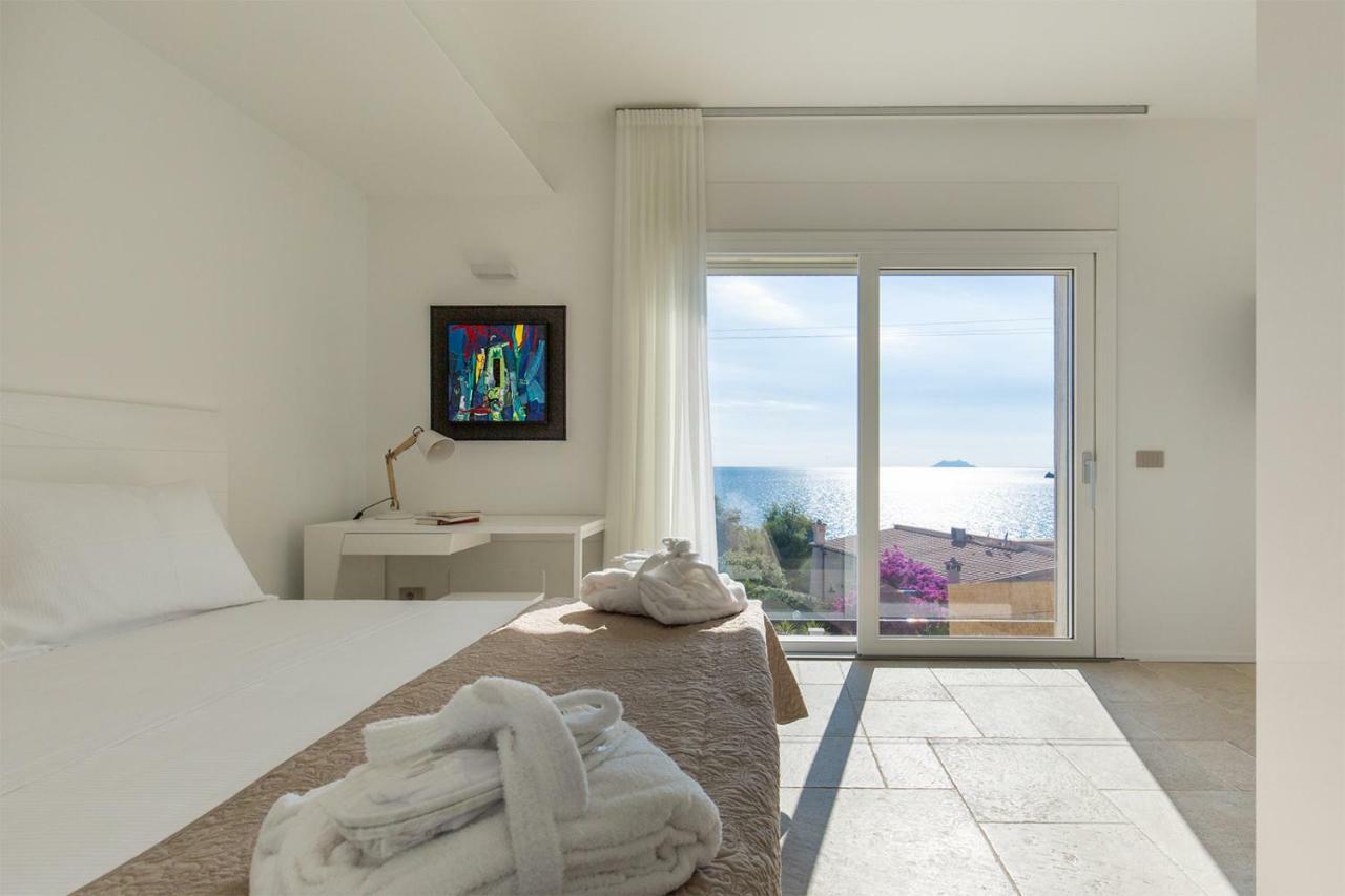 Scissure Sea Suite Gaeta Bagian luar foto